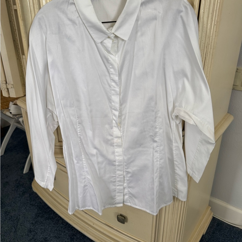 Carolina Herrera White 3/4 Sleeve Button Down Shirt